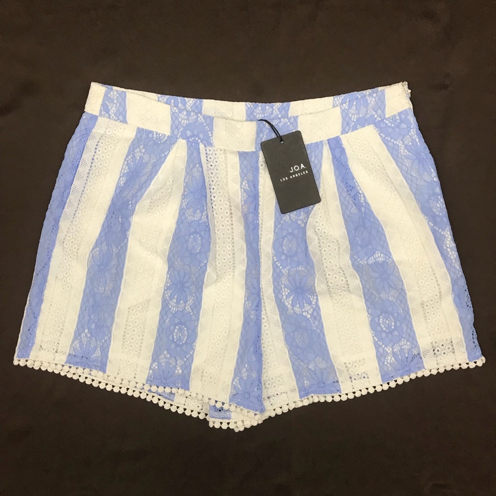 JOA Lace Shorts